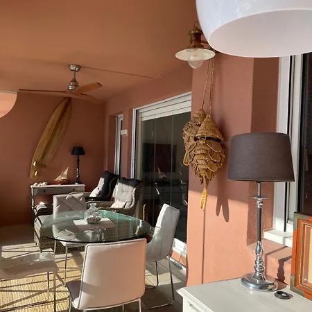 Apartment Vue Port Et Frejus