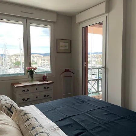 Vue Port Et Apartment Frejus